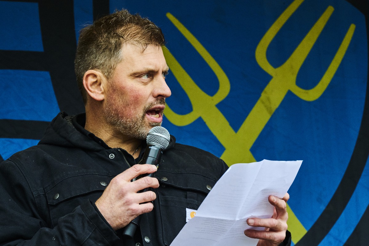 Van den Oever Van den Oever