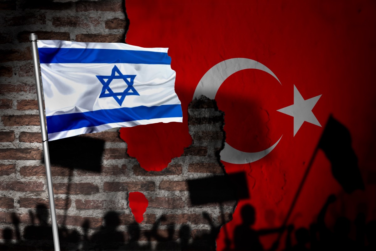 Turkse en Israelische vlag