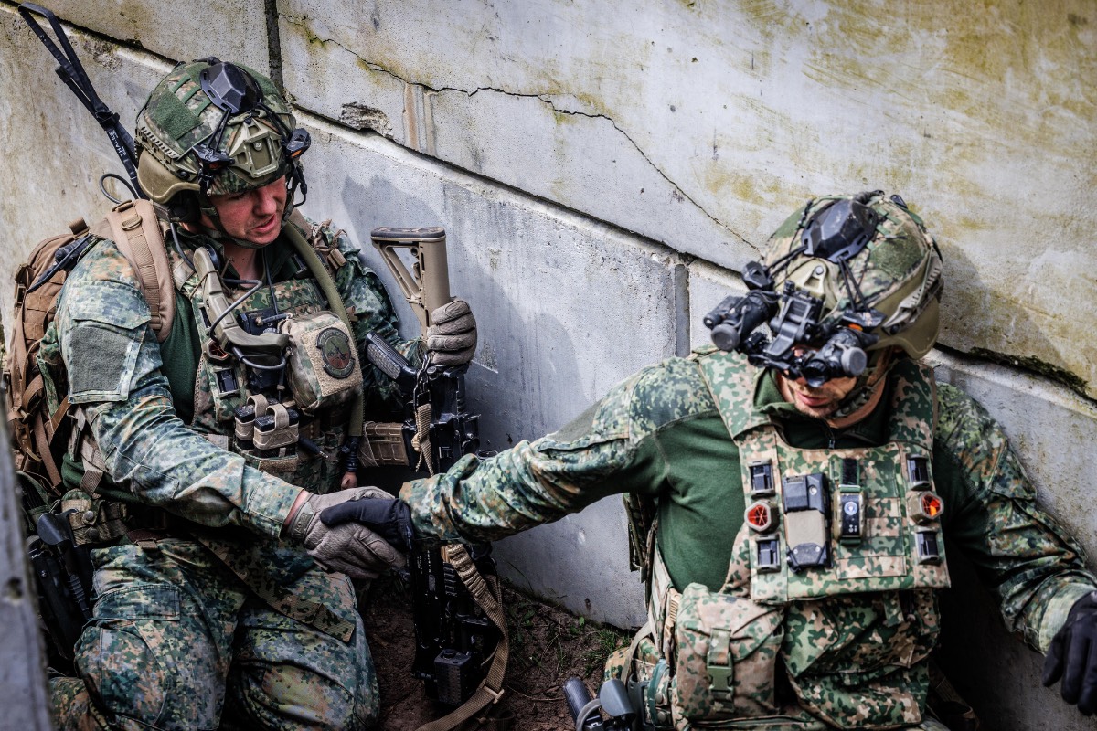 militairen militairen