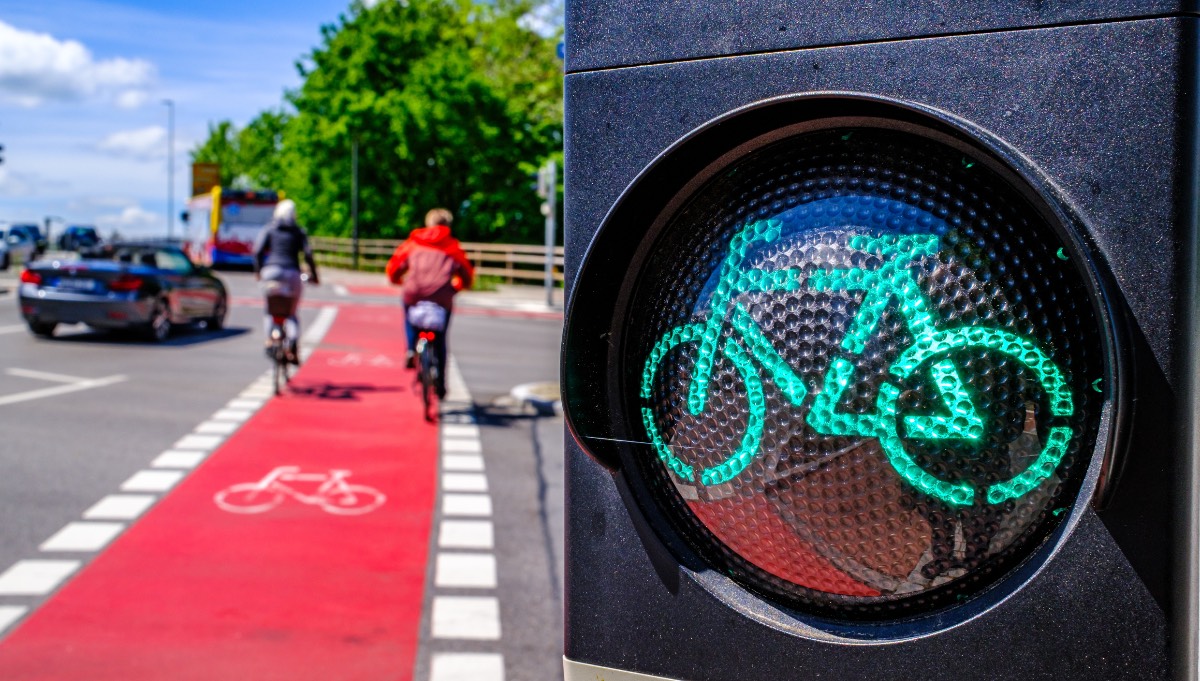 fietsers voor stoplicht