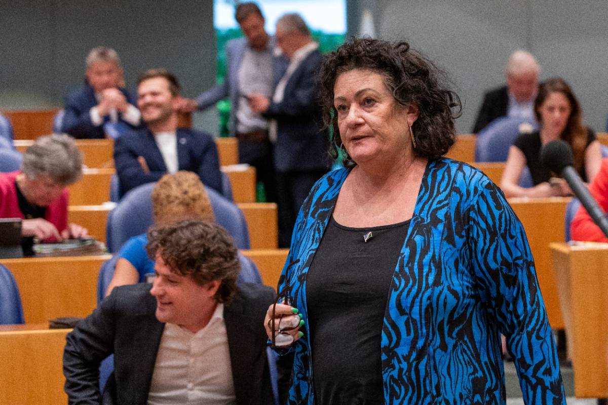 Caroline van der Plas