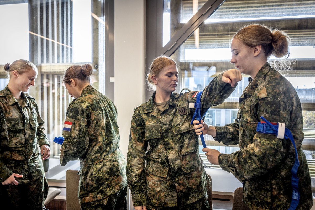 Defensie vrouwen