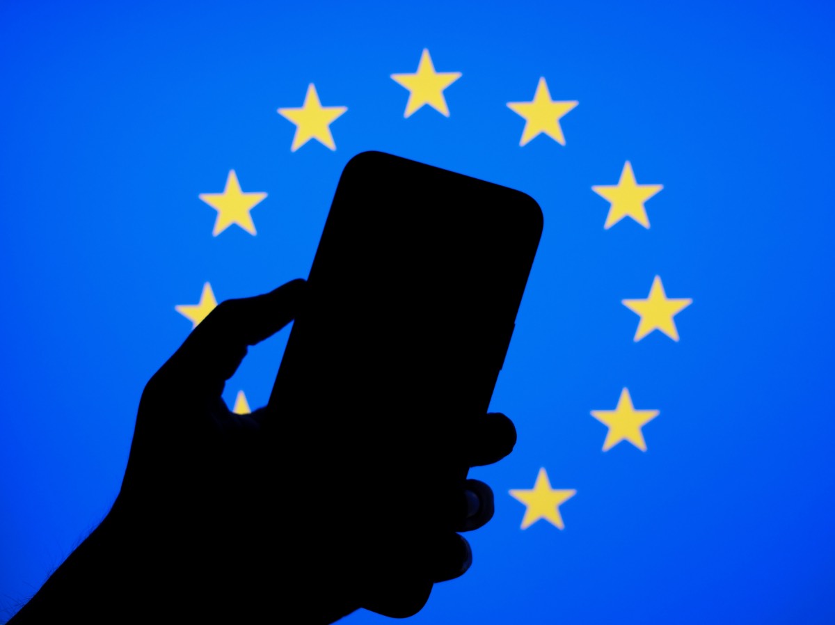 EU EU
