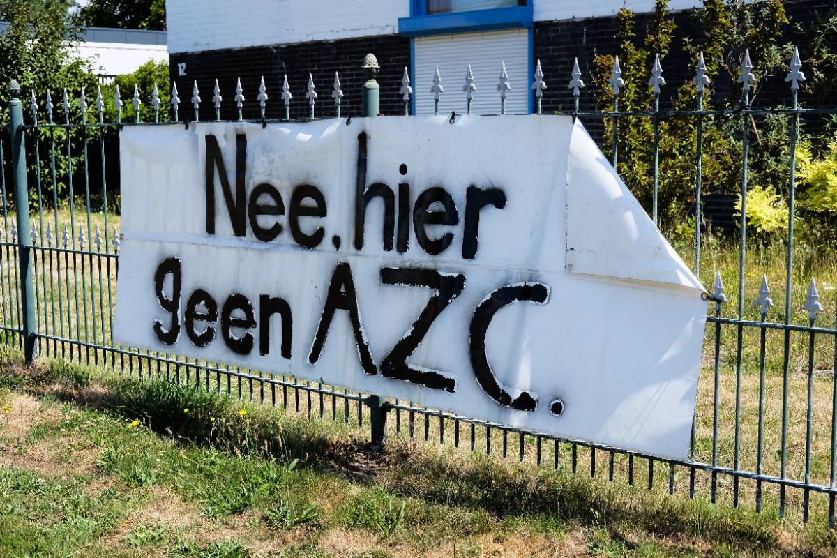 azc