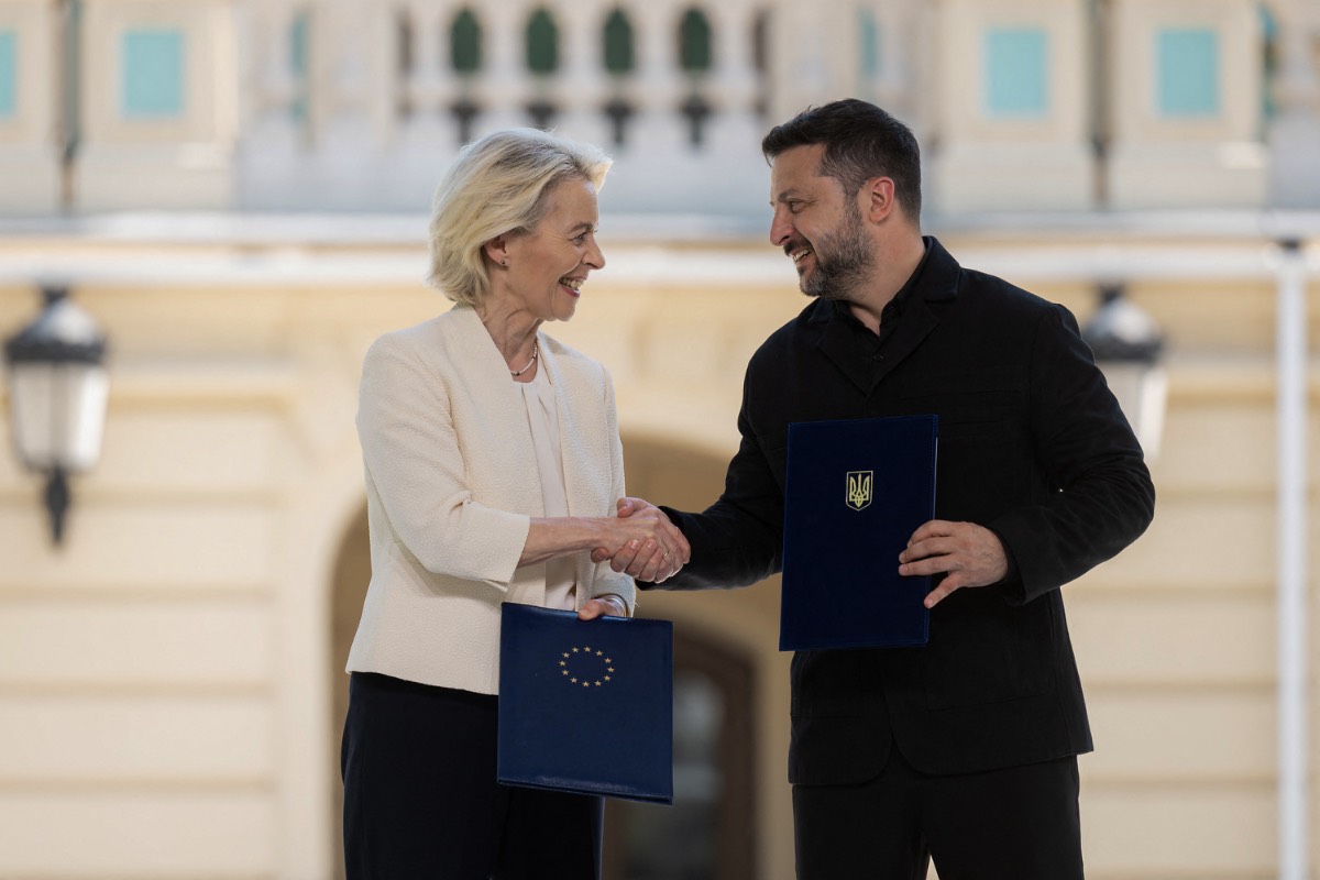 Leyen Zelensky